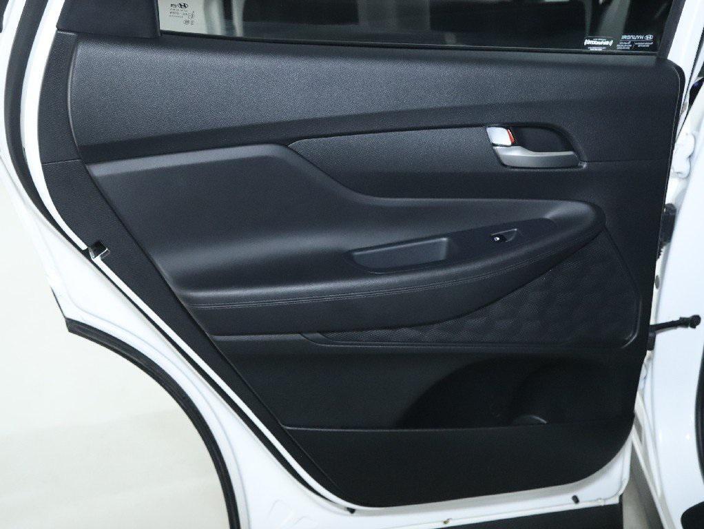 used 2023 Hyundai Santa Fe car, priced at $19,587