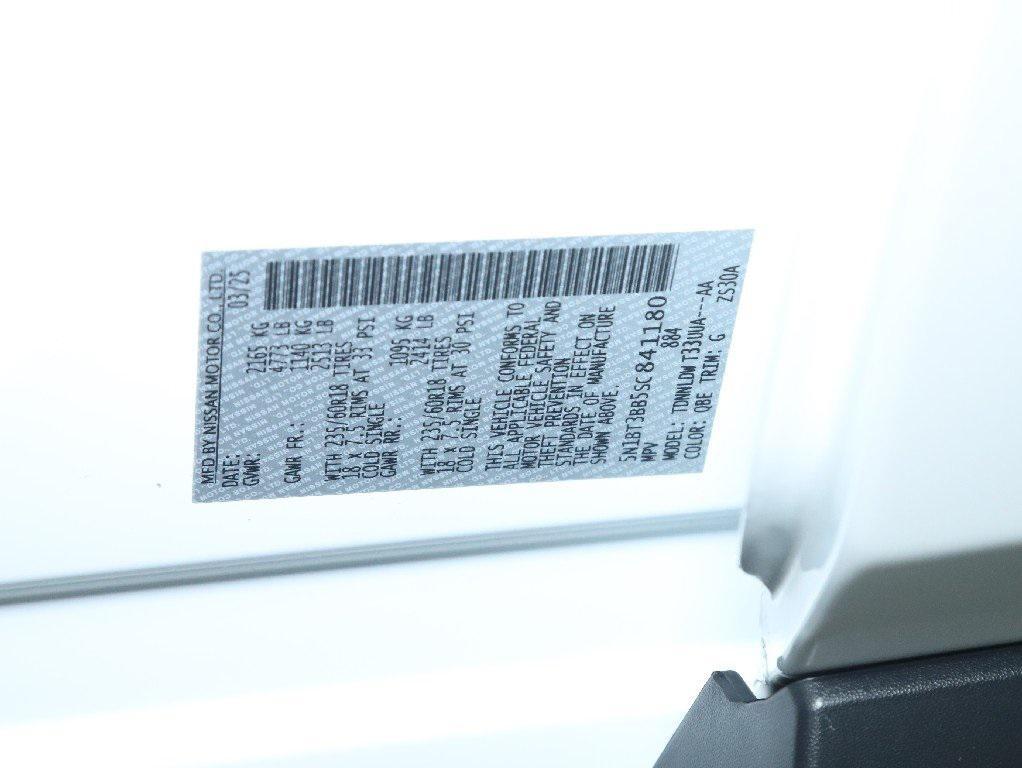 used 2025 Nissan Rogue car, priced at $22,759