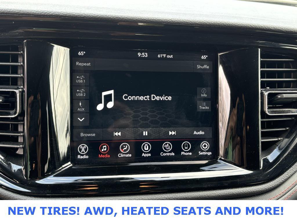 2023 White Knuckle Clearcoat Dodge Durango