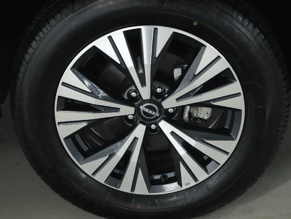 used 2023 Nissan Rogue car, priced at $18,991