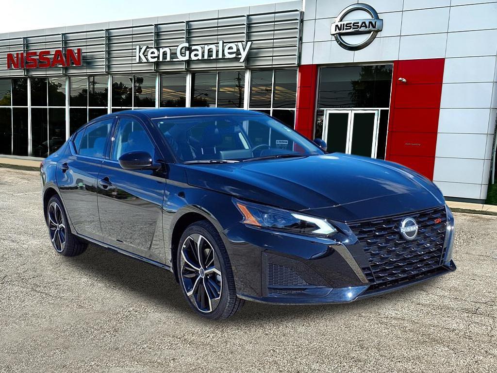 new 2025 Nissan Altima car, priced at $35,585