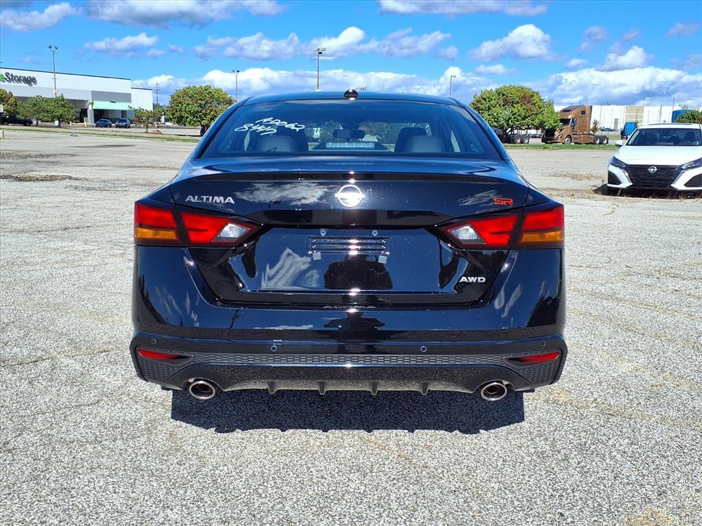 new 2025 Nissan Altima car, priced at $35,585