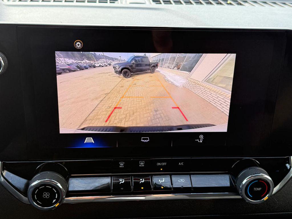 used 2024 Chevrolet Colorado car