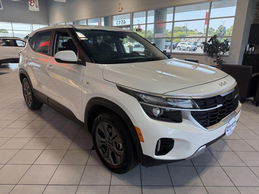 used 2024 Kia Seltos car, priced at $23,393