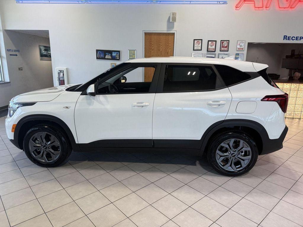 used 2024 Kia Seltos car, priced at $21,993