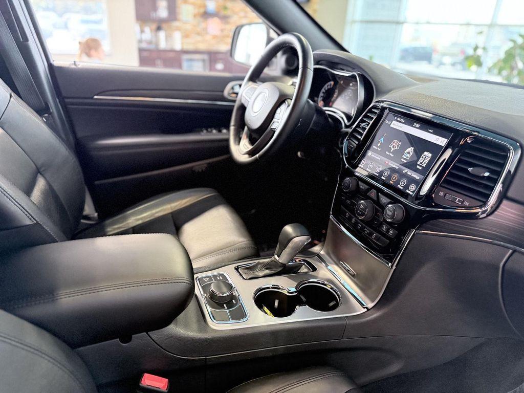 used 2022 Jeep Grand Cherokee car, priced at $28,990