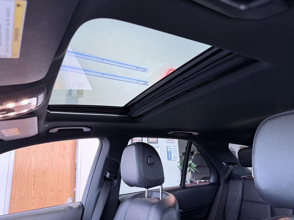 used 2020 Mercedes-Benz GLE 350 car, priced at $30,430