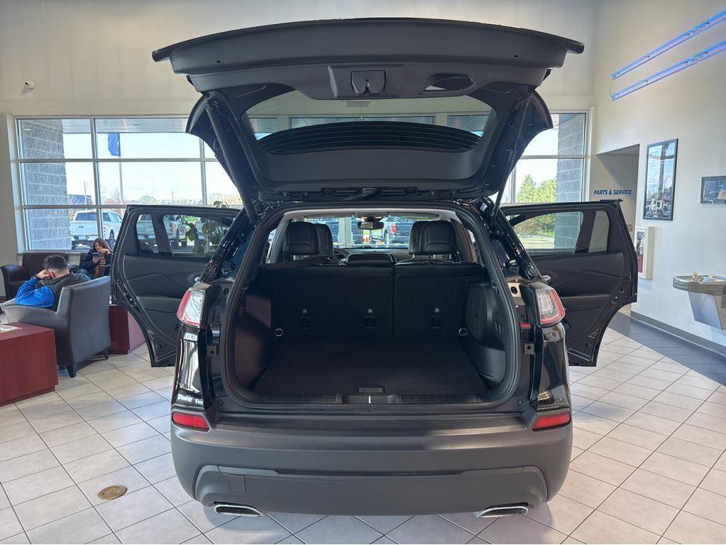 used 2022 Jeep Cherokee car, priced at $24,890