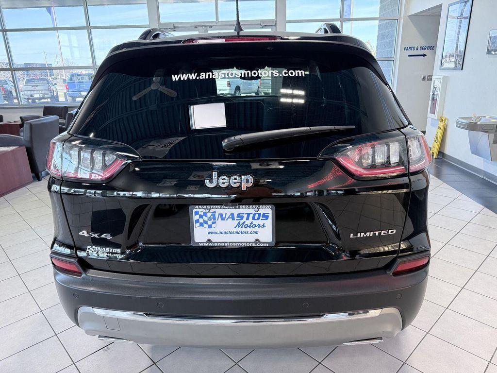 used 2022 Jeep Cherokee car, priced at $27,990