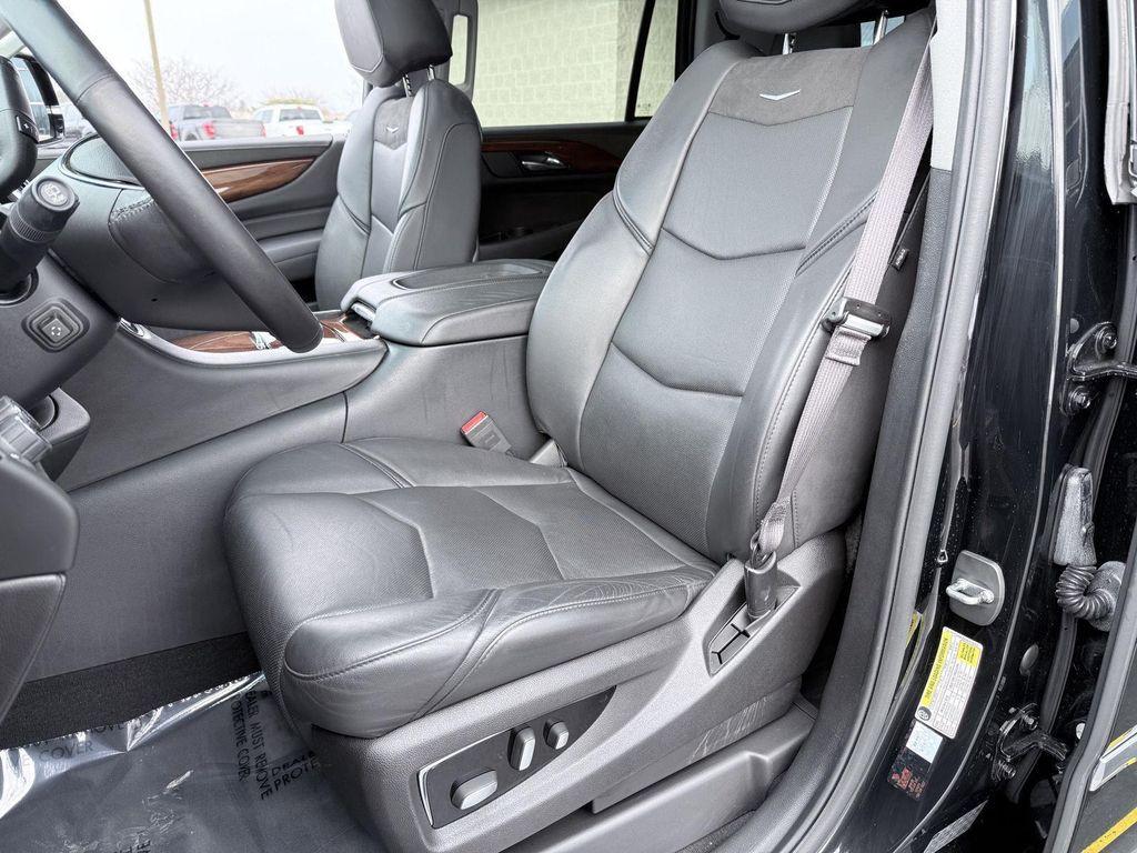 used 2016 Cadillac Escalade car, priced at $30,990