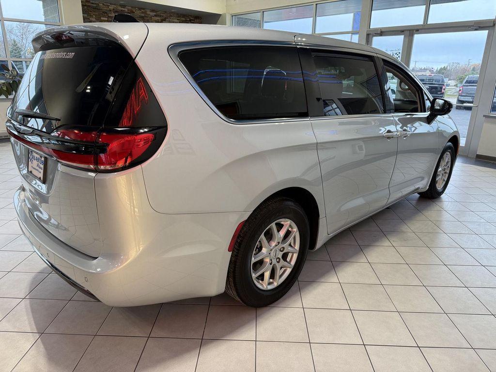 used 2024 Chrysler Pacifica car, priced at $29,990