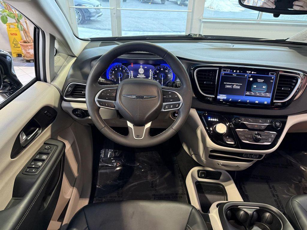 used 2024 Chrysler Pacifica car, priced at $29,990