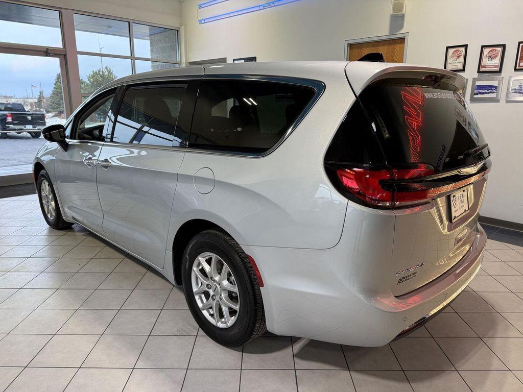 used 2024 Chrysler Pacifica car, priced at $29,990