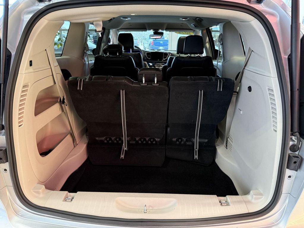 used 2024 Chrysler Pacifica car, priced at $29,990