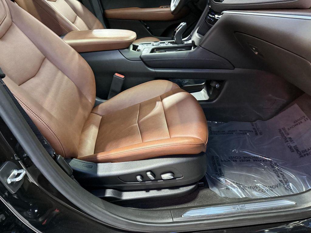 used 2024 Cadillac XT5 car, priced at $39,951