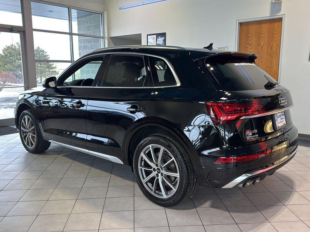 used 2022 Audi SQ5 car, priced at $39,881