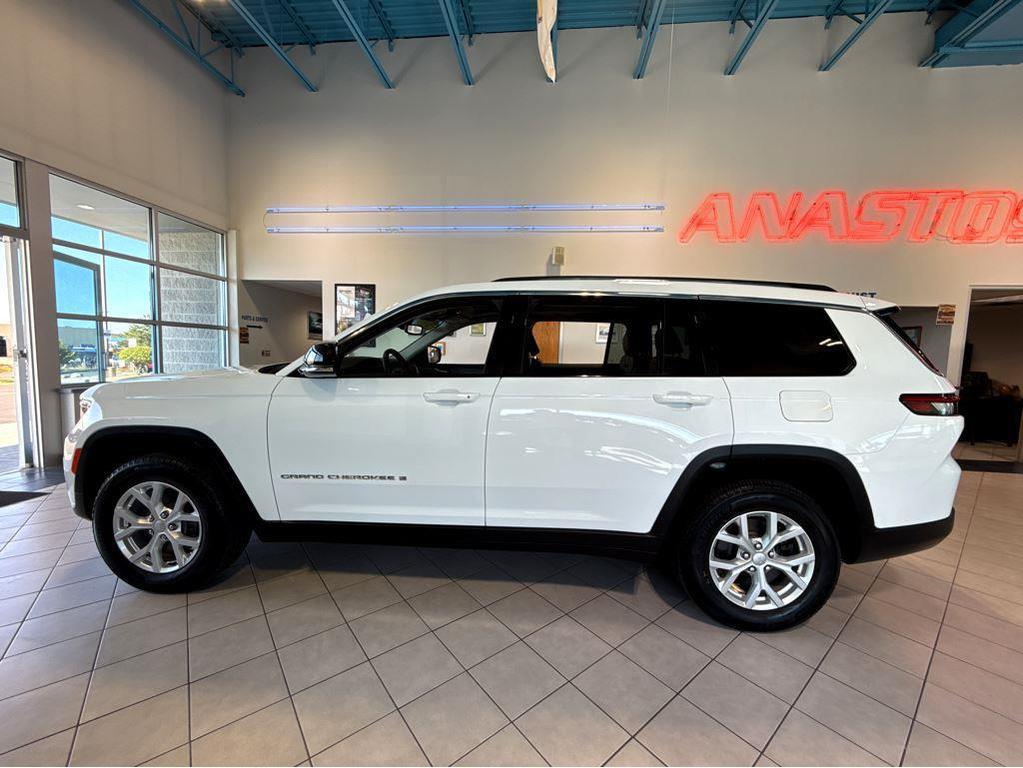 used 2023 Jeep Grand Cherokee L car, priced at $35,990
