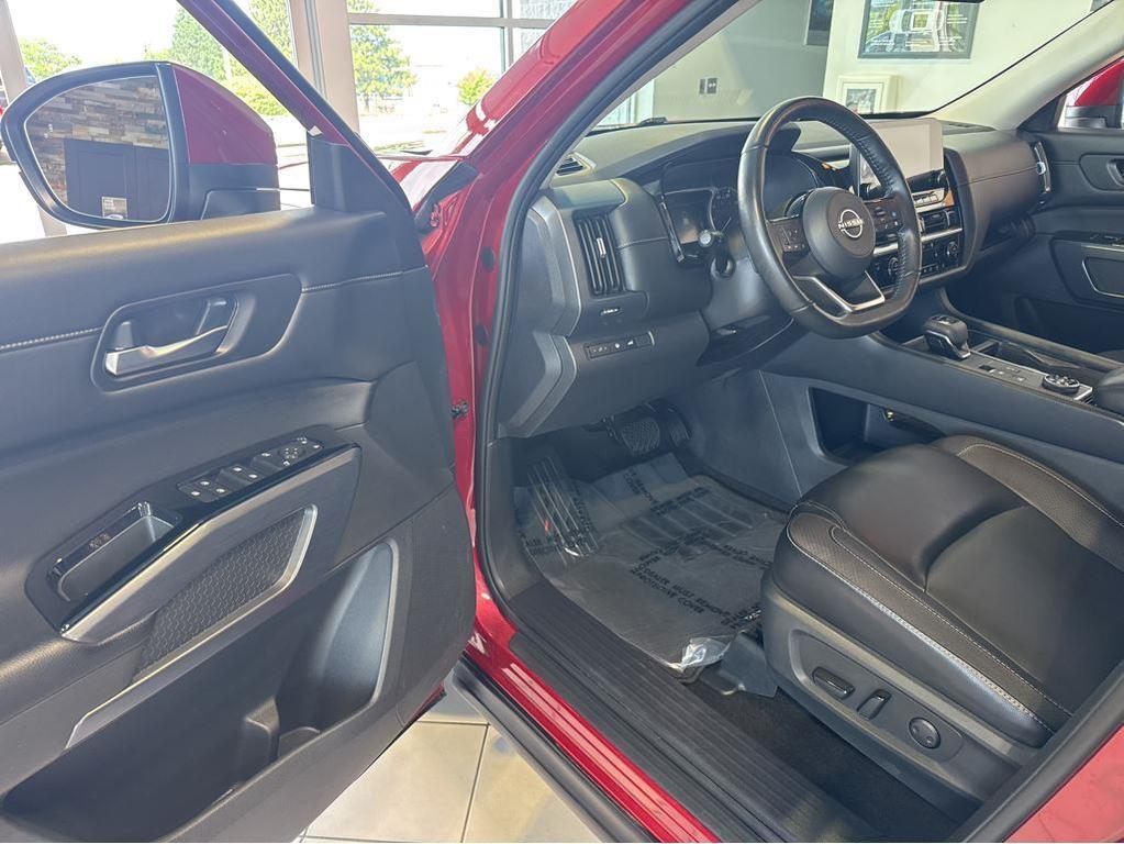 used 2023 Nissan Pathfinder car, priced at $35,590