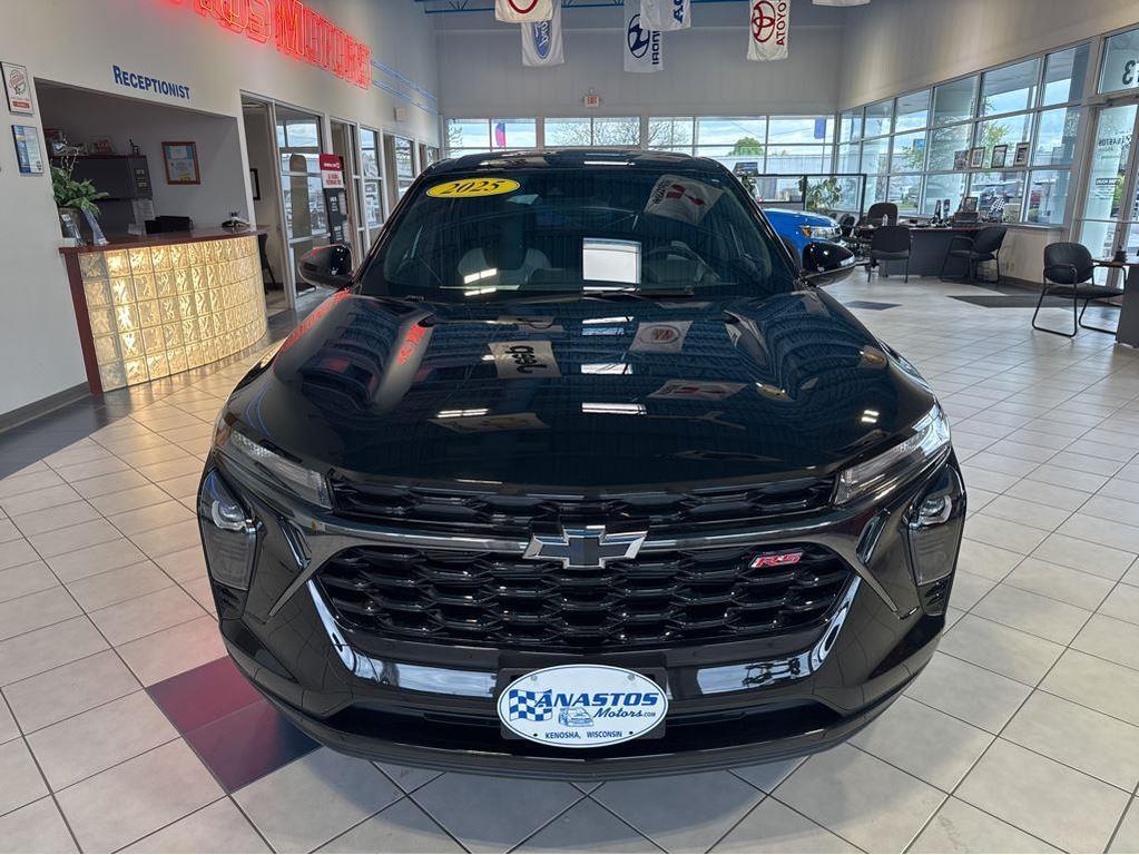 used 2025 Chevrolet Trax car, priced at $23,490