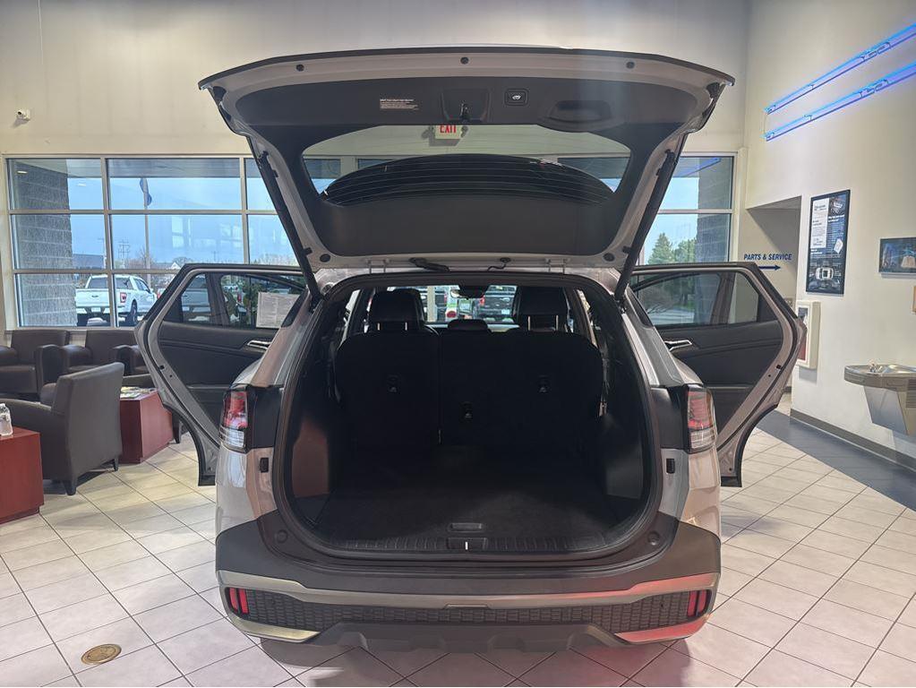 used 2024 Kia Sportage car, priced at $30,421