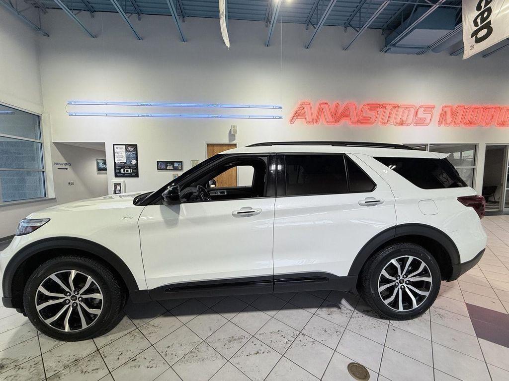 used 2023 Ford Explorer car, priced at $36,380