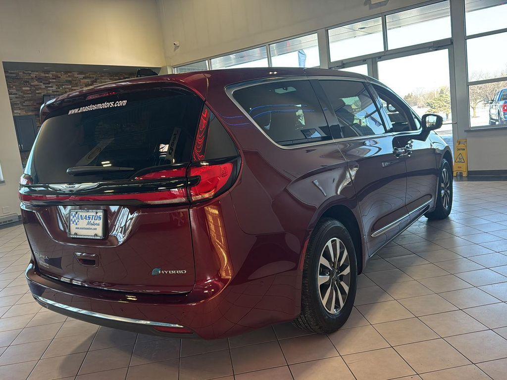 used 2023 Chrysler Pacifica Hybrid car, priced at $32,990
