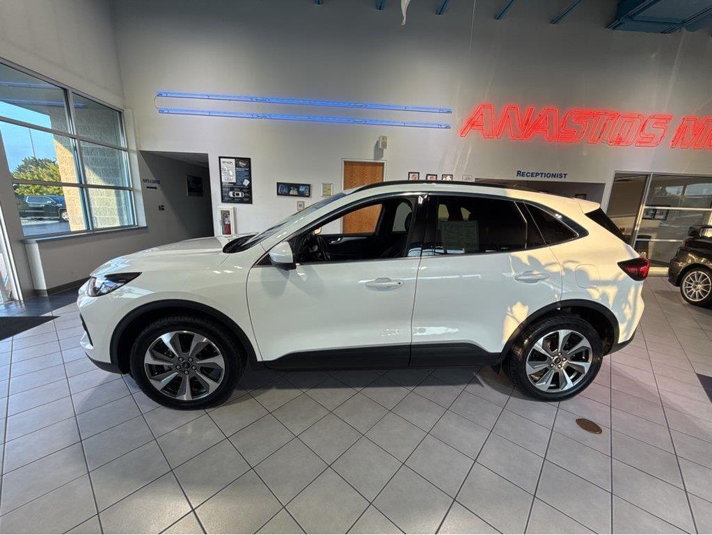 used 2024 Ford Escape car, priced at $23,391