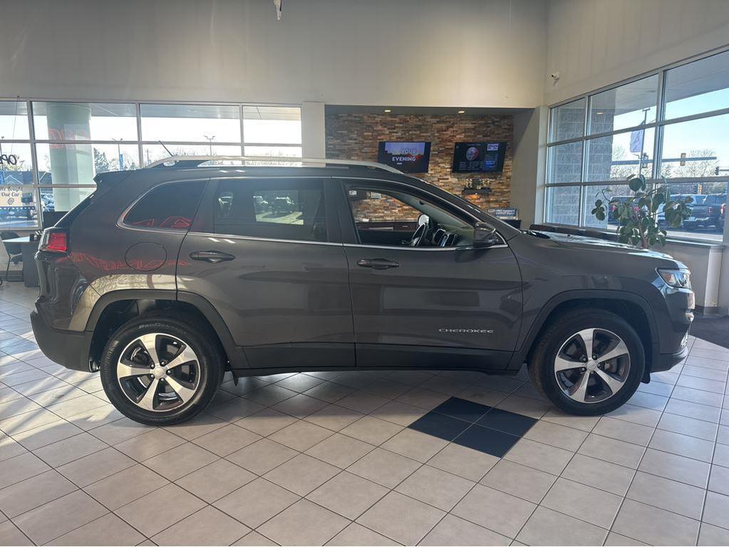 used 2019 Jeep Cherokee car, priced at $21,690