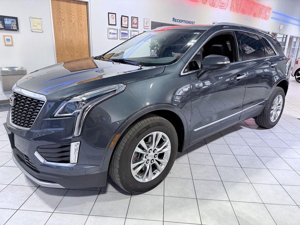 used 2020 Cadillac XT5 car, priced at $28,491