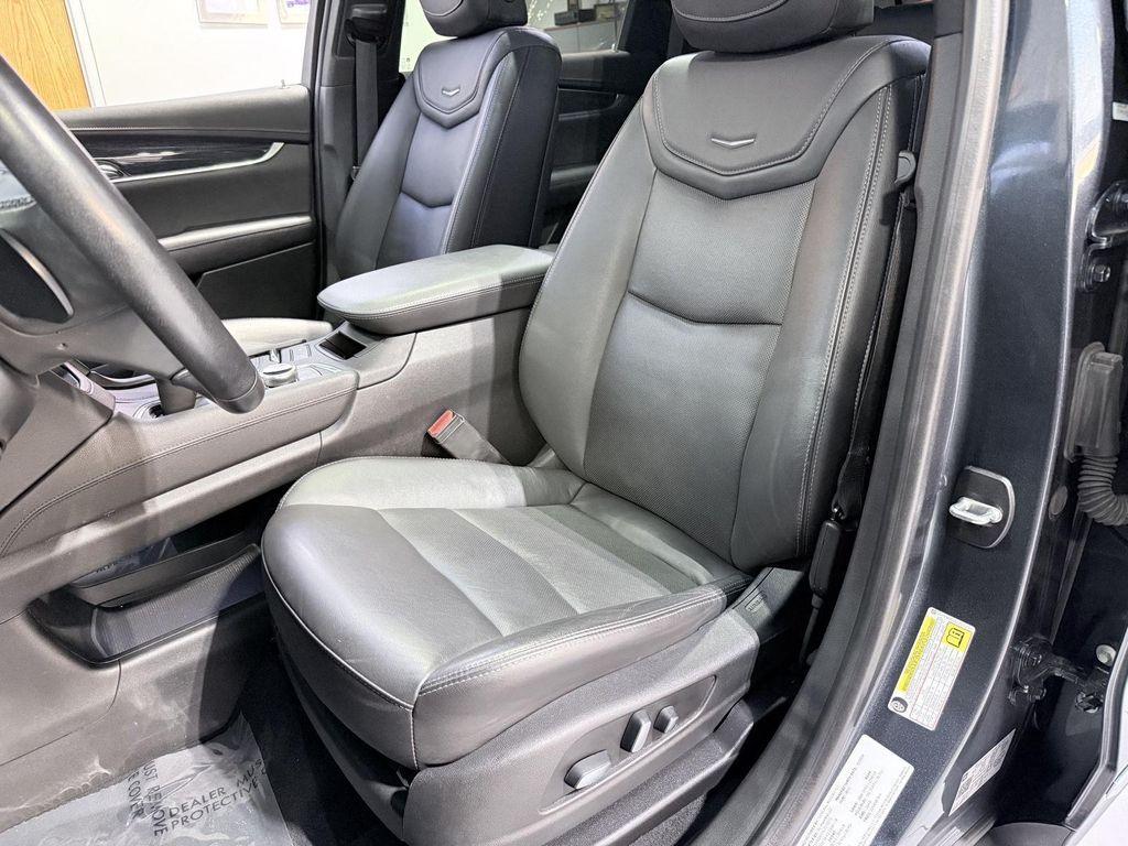 used 2020 Cadillac XT5 car, priced at $28,491