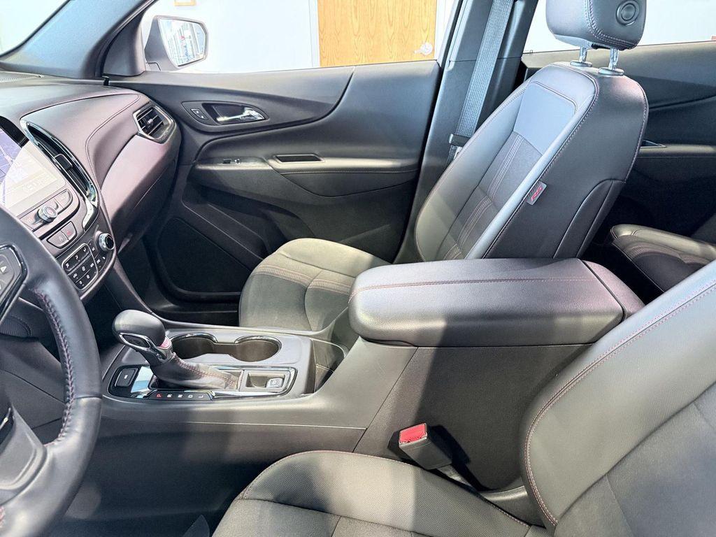 used 2022 Chevrolet Equinox car, priced at $21,990