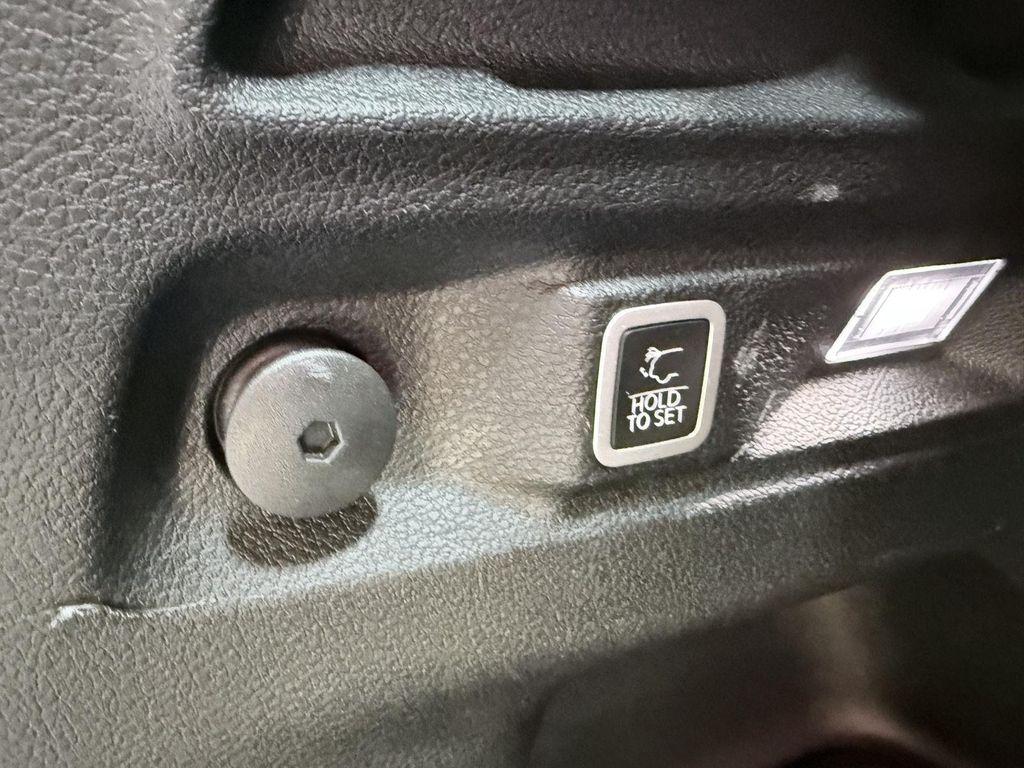 used 2022 Jeep Grand Cherokee L car, priced at $31,590