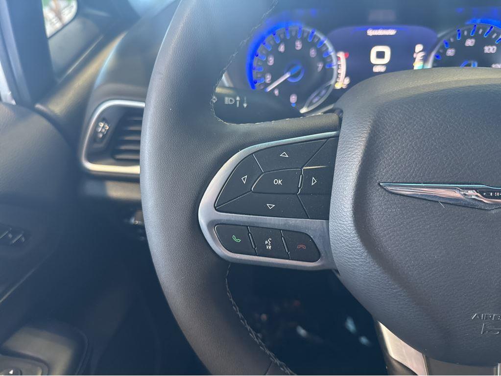 used 2025 Chrysler Pacifica car, priced at $32,491