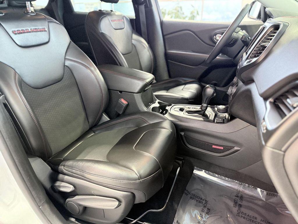 used 2022 Jeep Cherokee car, priced at $25,990