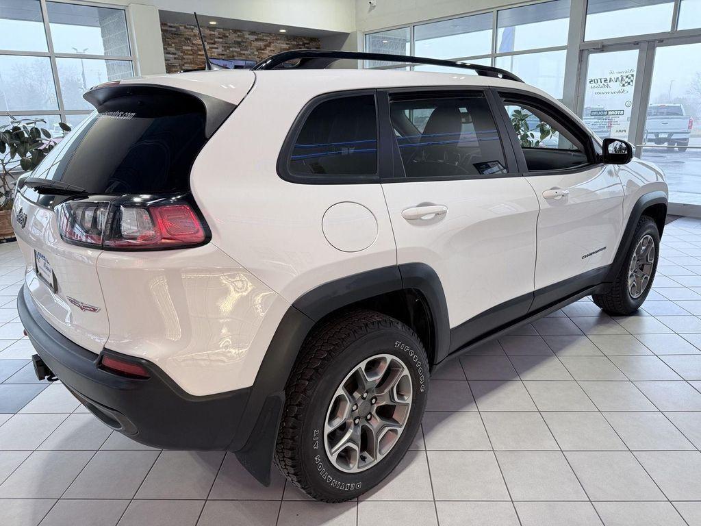 used 2022 Jeep Cherokee car, priced at $25,990