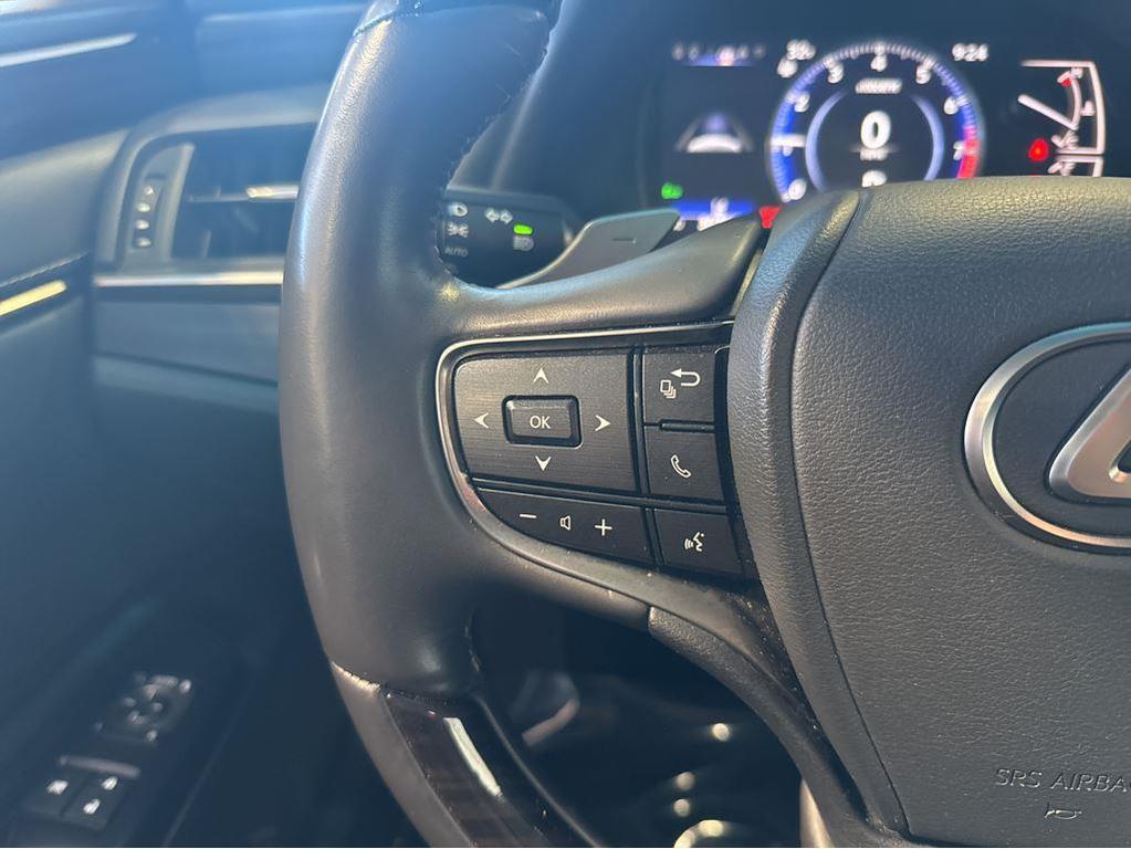 used 2021 Lexus ES 250 car, priced at $33,790