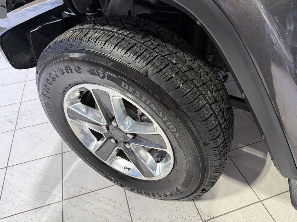 used 2019 Jeep Wrangler Unlimited car, priced at $22,900