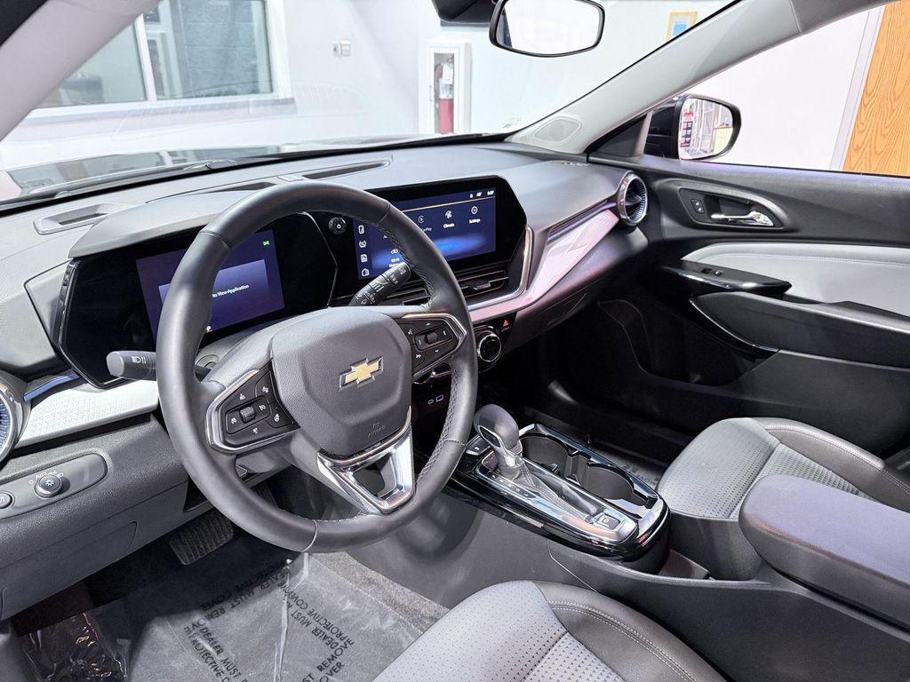 used 2025 Chevrolet Trax car, priced at $21,490