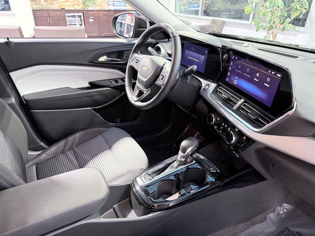 used 2025 Chevrolet Trax car, priced at $21,490