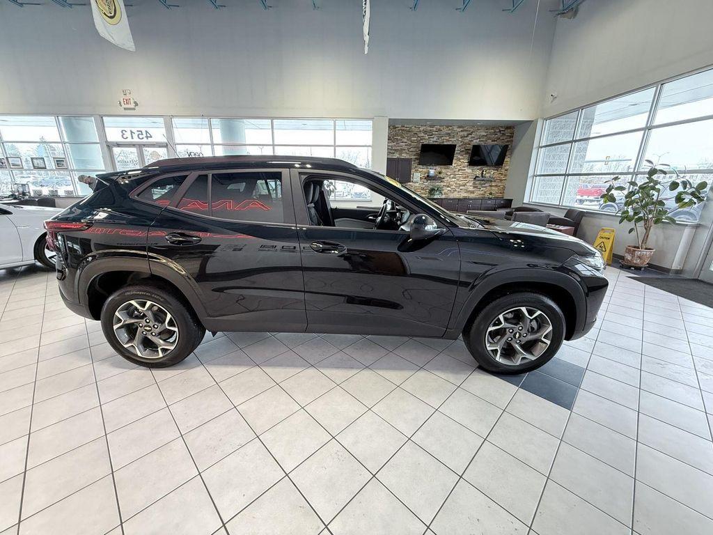 used 2025 Chevrolet Trax car, priced at $20,990
