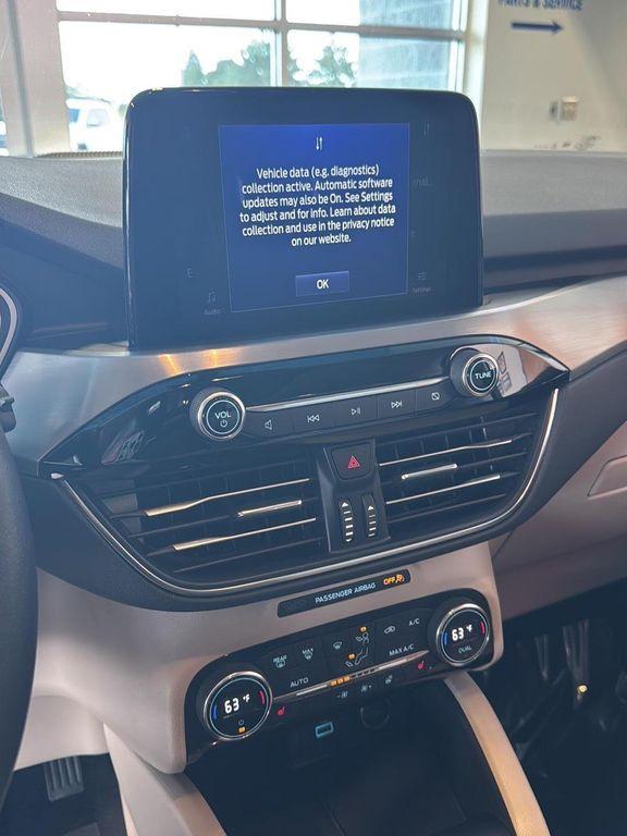 used 2021 Ford Escape car, priced at $23,993