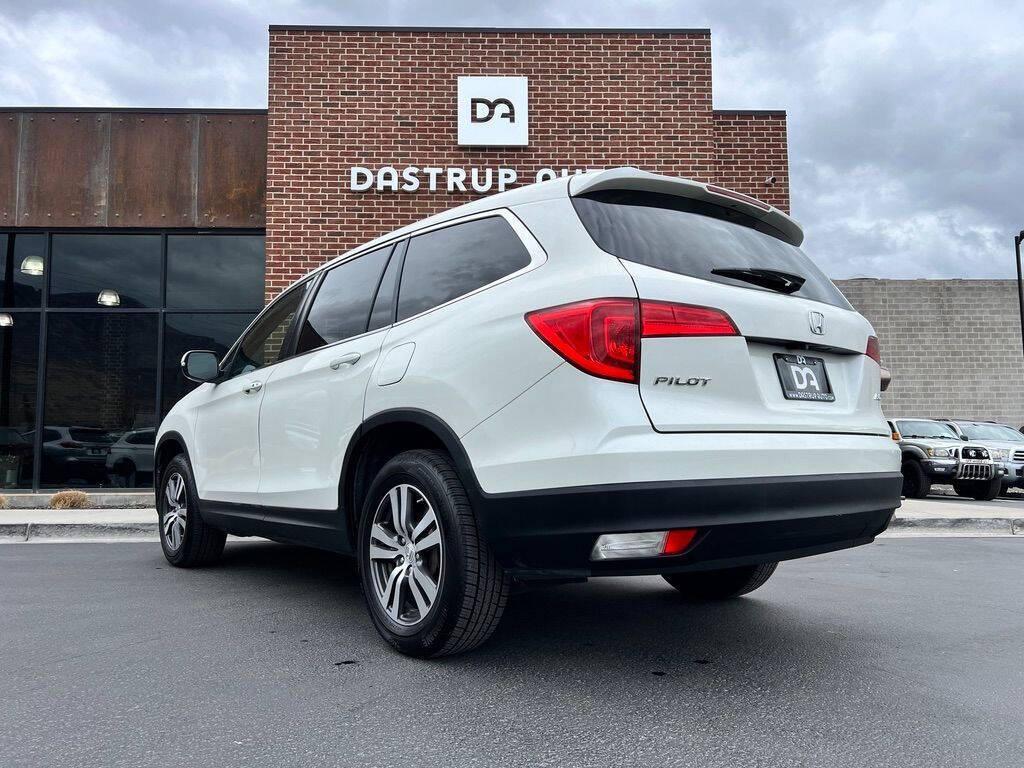 used 2017 Honda Pilot car, priced at $19,995