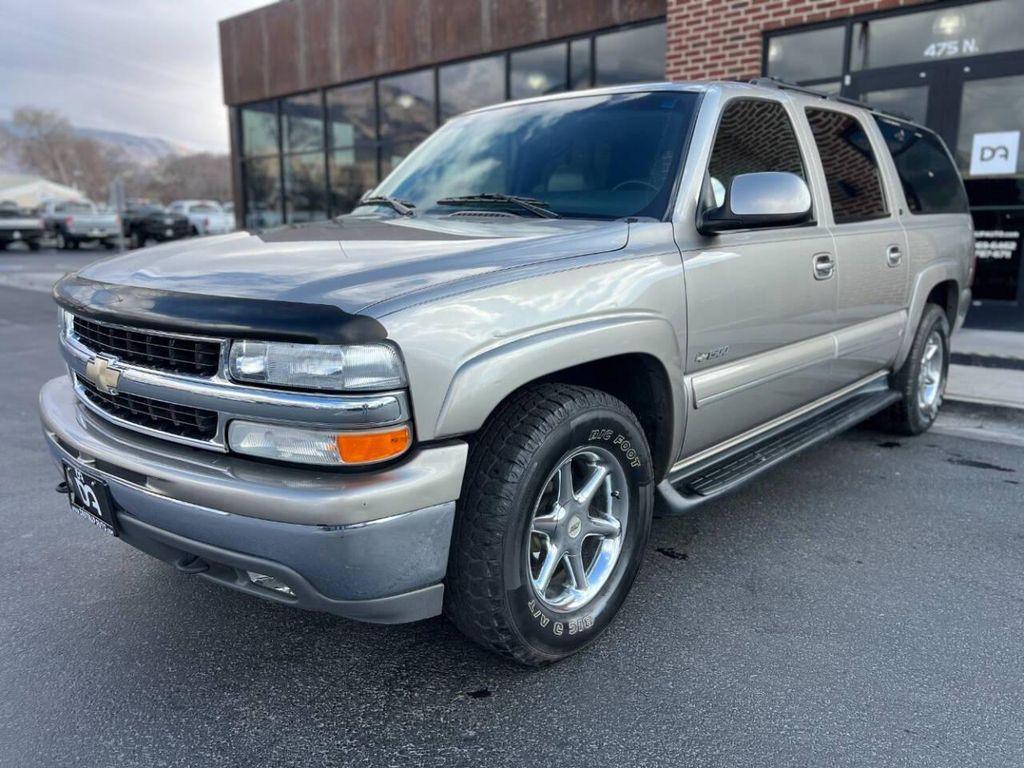 used 2000 Chevrolet Suburban car, priced at $14,995
