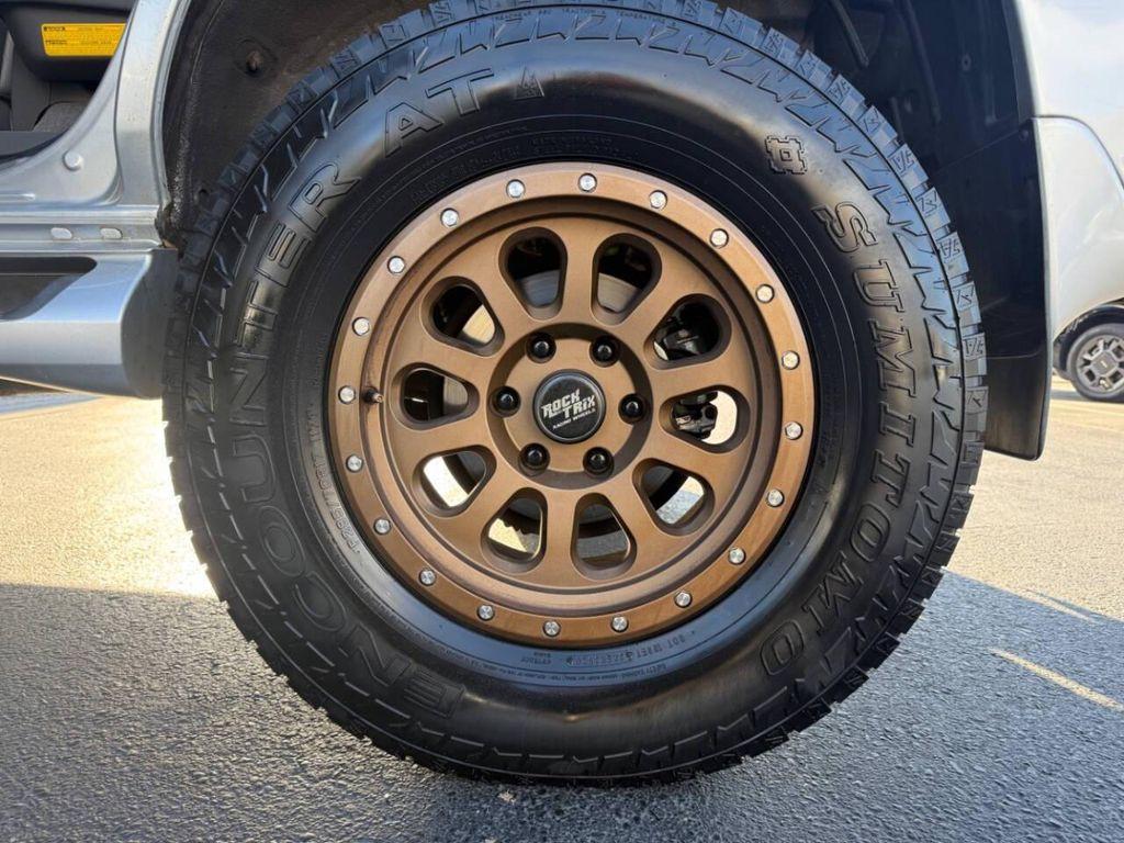 used 2006 Lexus GX 470 car, priced at $10,995