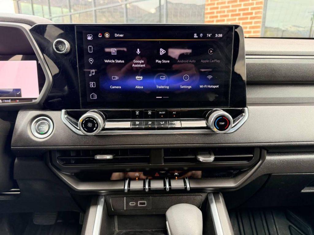 used 2024 Chevrolet Colorado car, priced at $29,995