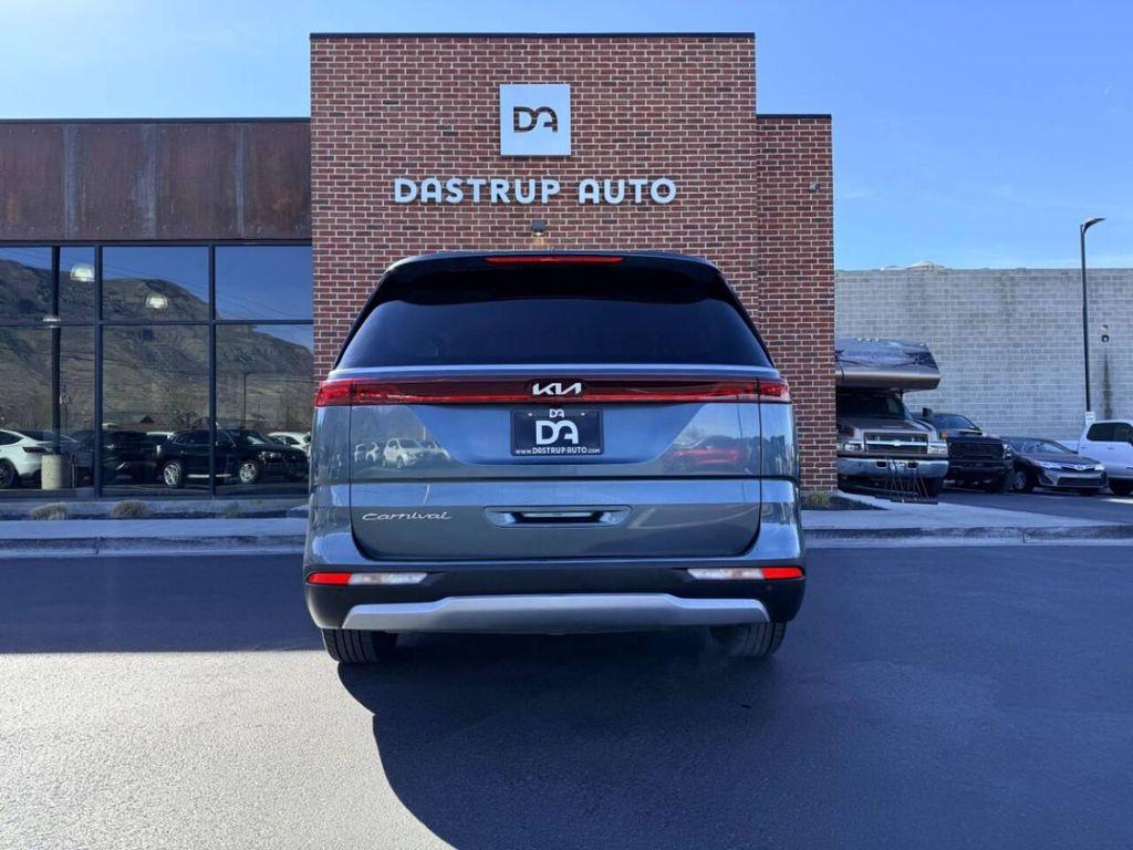 used 2022 Kia Carnival car, priced at $14,995