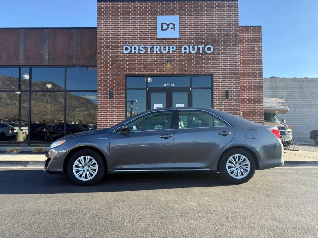used 2013 Toyota Camry Hybrid car, priced at $8,995