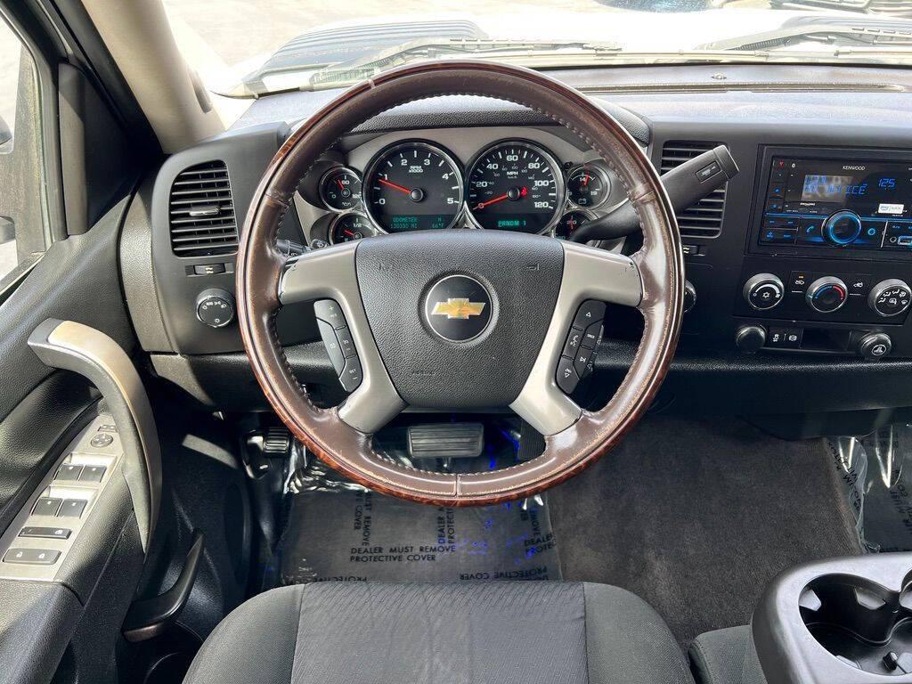 used 2014 Chevrolet Silverado 2500 car, priced at $32,995