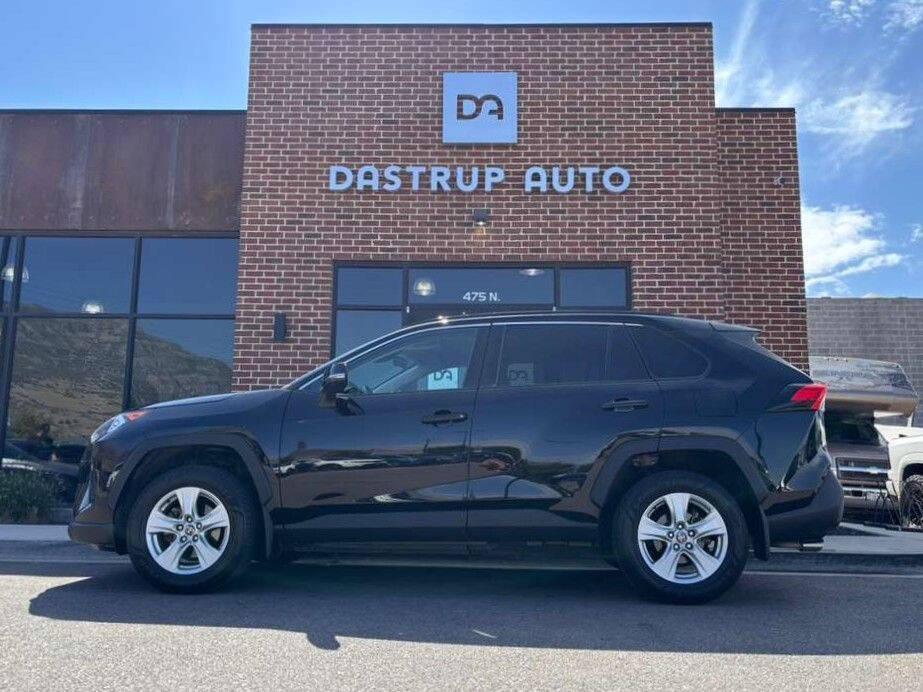 used 2021 Toyota RAV4 car, priced at $19,995