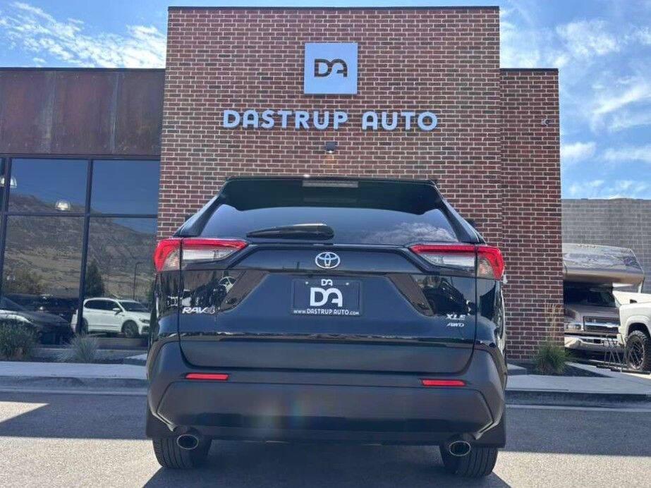 used 2021 Toyota RAV4 car, priced at $19,995